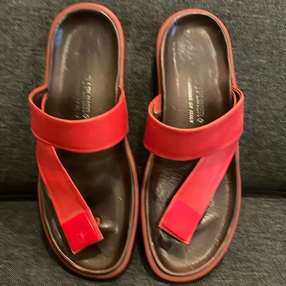 D J PLINER wedge sandals slides red leather size US 6,5 comfy simple cruise